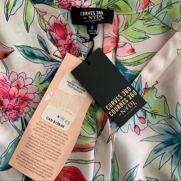 NYDJ Perfect Blouse Tropical Garden Floral - Picture 7 of 9